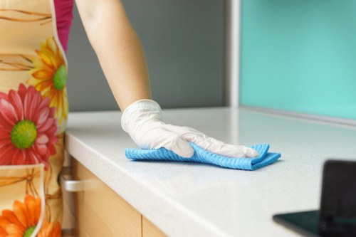 Detailed end of tenancy cleaning for a Lambeth home or rental property